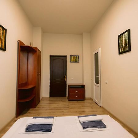 ホテル Gyumri Apart エクステリア 写真